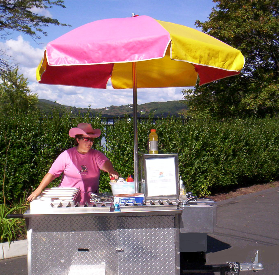 Dixie's Lakeside Lunch hot dog cart